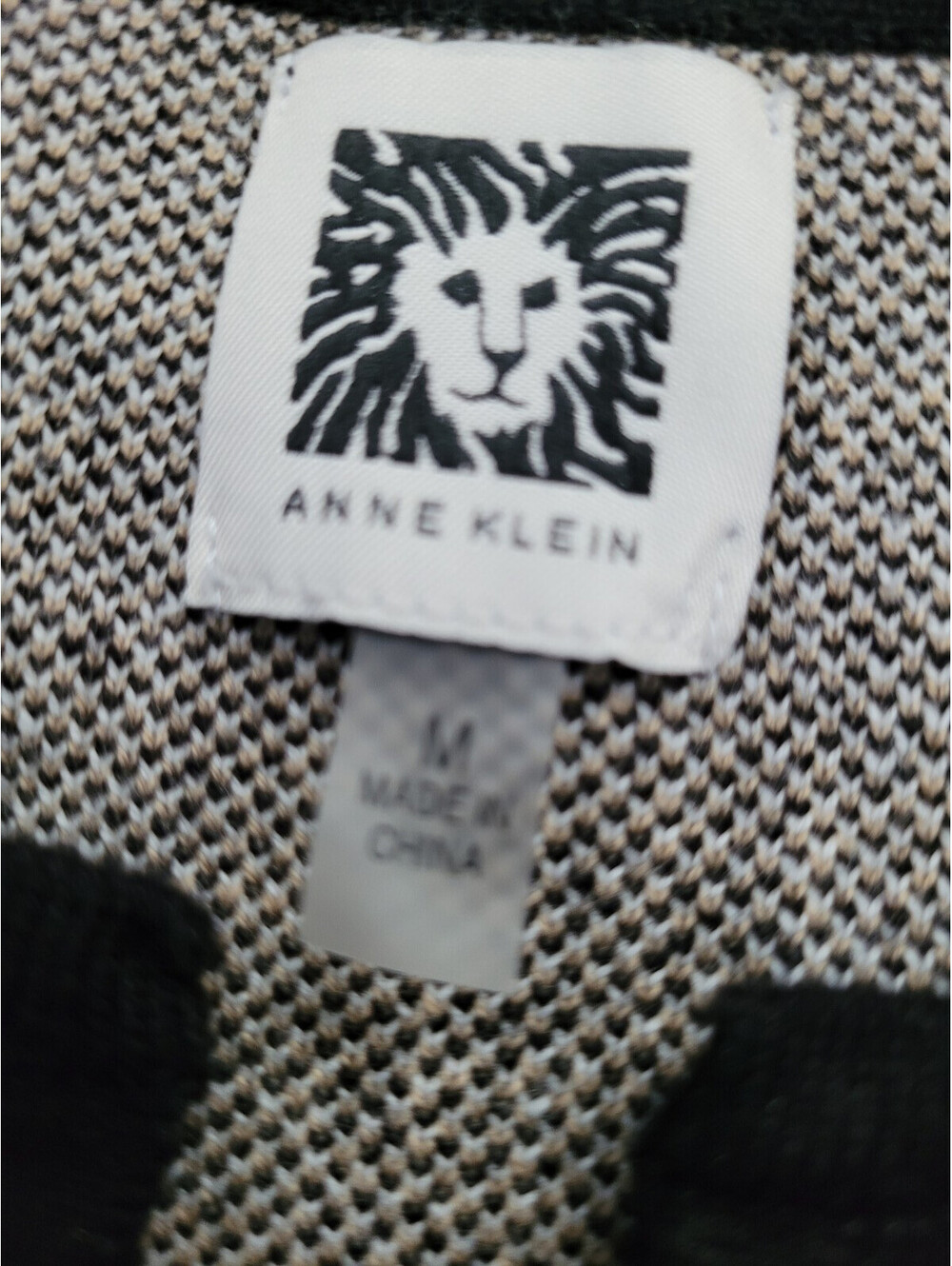 Anne Klein Plaid Longline Cardigan Sweater Jacket M Black Tan Gray Buckle Closur - Picture 6 of 9